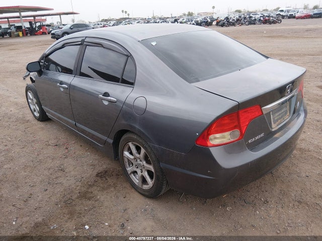 2010 Honda CIVIC LX — фото 3
