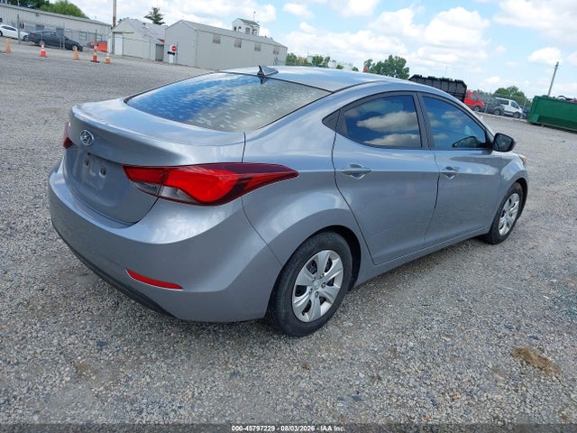2016 Hyundai ELANTRA SE 照片 4