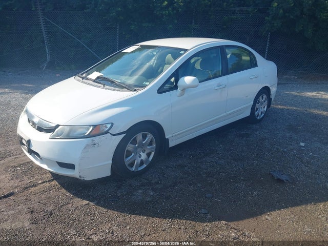 2010 Honda CIVIC LX — фото 2