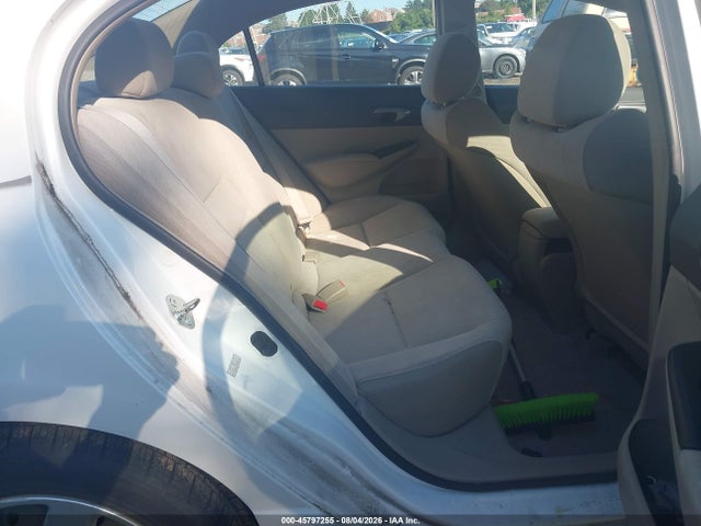 2010 Honda CIVIC LX — фото 8