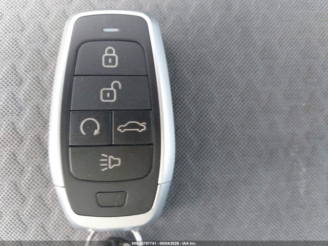 2019 FORD ESCAPE SE 11