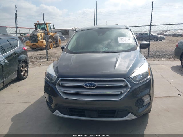 2019 FORD ESCAPE SE 12