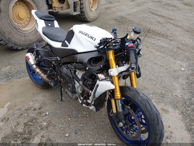 2023 SUZUKI GSX R