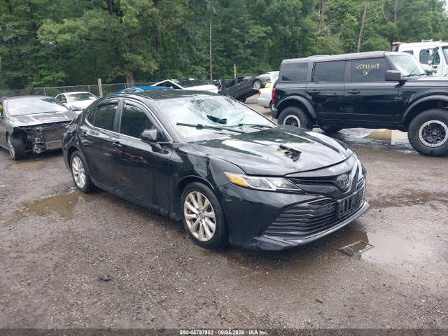 2019 TOYOTA CAMRY LE