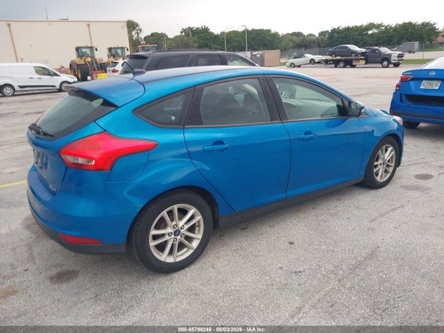 2015 FORD FOCUS SE 照片 4