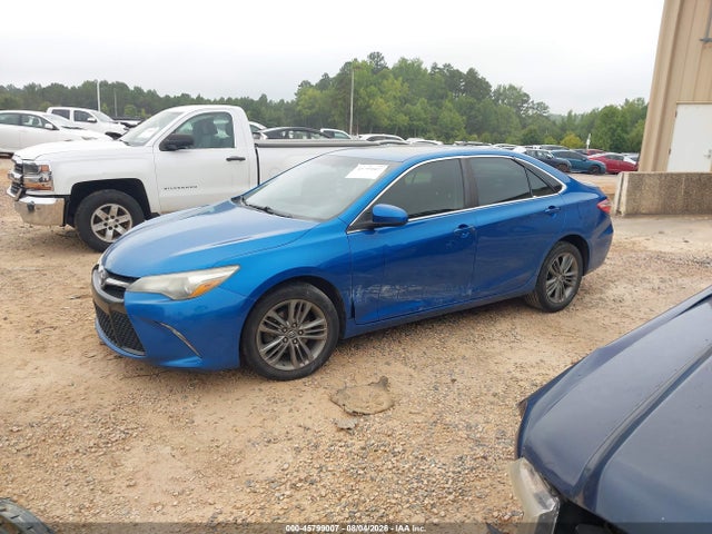 2017 TOYOTA CAMRY SE 2