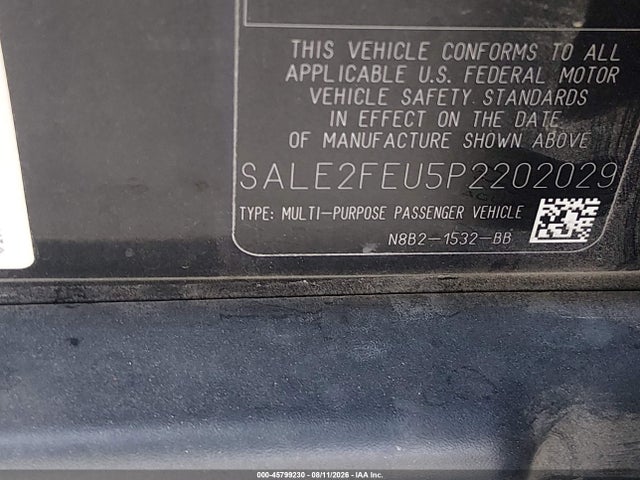 2023 LAND ROVER DEFENDER 130 X-DYNAMIC SE 9