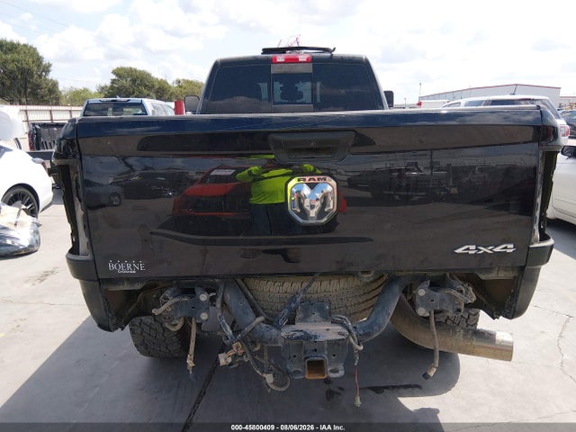 2022 RAM 2500 TRADESMAN 4X4 8' BOX 18