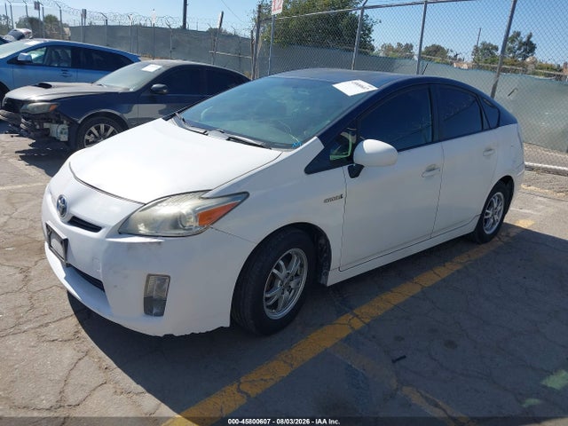 2010 Toyota PRIUS II photo 2