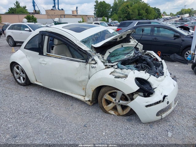 2008 VOLKSWAGEN NEW BEETLE BLACK TIE EDITION/TRIPLE WHITE