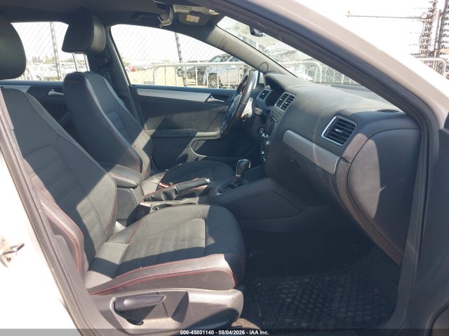 2012 Volkswagen JETTA GLI photo 5