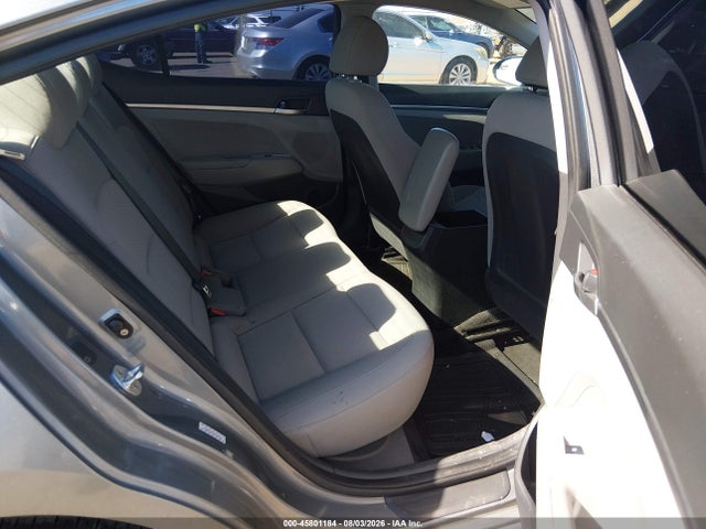 2019 Hyundai ELANTRA SE photo 8