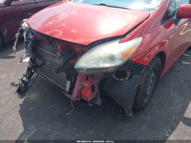 2010 Toyota PRIUS II — миниатюра 6