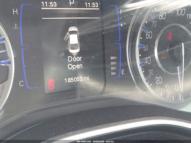صورة 16 لـ 2015 Chrysler 200 LIMITED