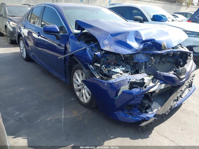 2018 TOYOTA CAMRY LE