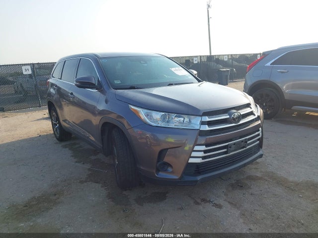 2019 TOYOTA HIGHLANDE LE