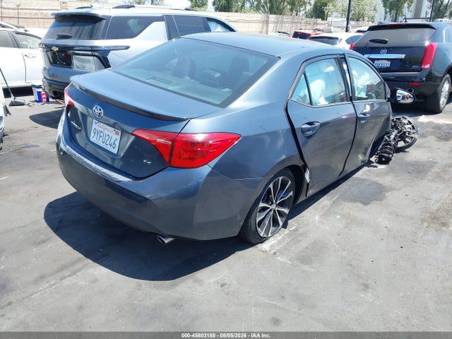 2017 TOYOTA COROLLA SE 4