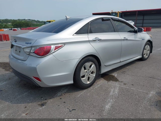 2011 Hyundai SONATA HYBRID 照片 4
