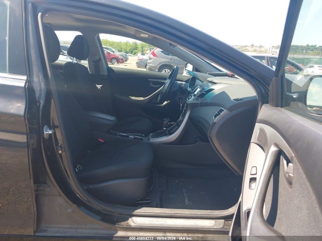 2015 Hyundai ELANTRA SE 照片 5