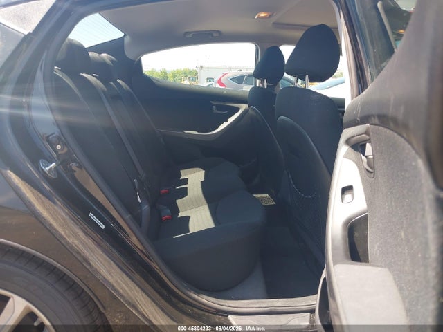 2015 Hyundai ELANTRA SE 照片 8
