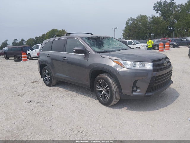 2019 TOYOTA HIGHLANDE LE