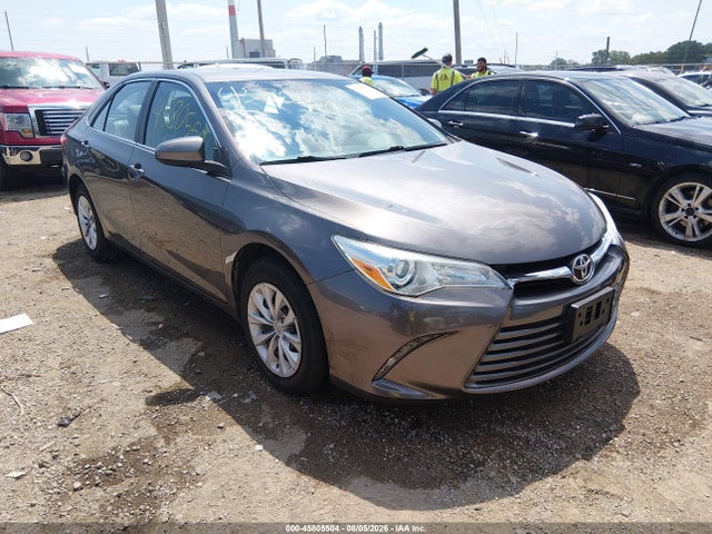 2016 TOYOTA CAMRY LE