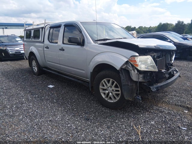2016 NISSAN FRONTIER SV