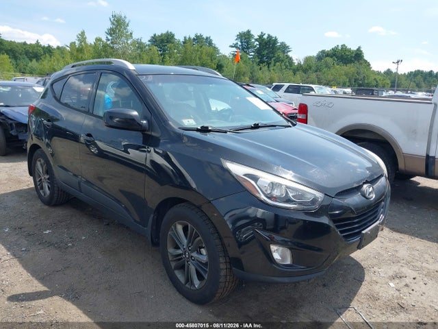 2014 HYUNDAI TUCSON SE