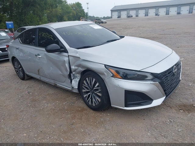 2024 NISSAN ALTIMA SV FWD