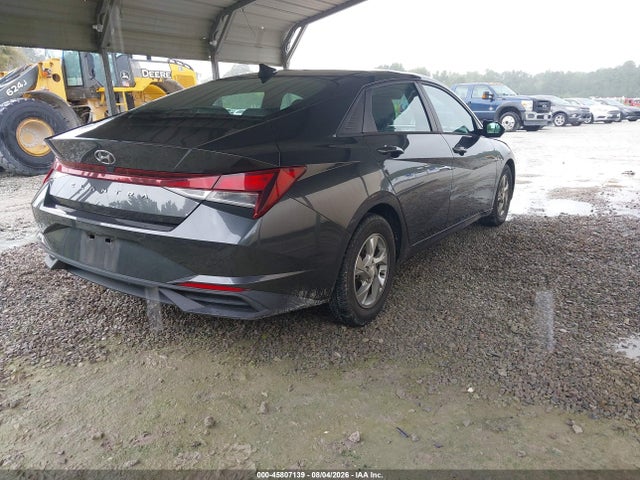 2021 HYUNDAI ELANTRA SE 4