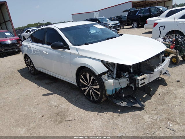 2021 NISSAN ALTIMA SR FWD