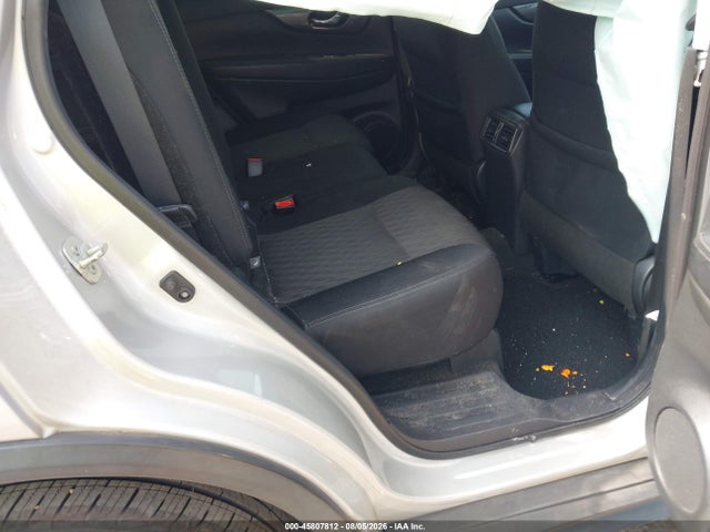 2019 NISSAN ROGUE SV 8