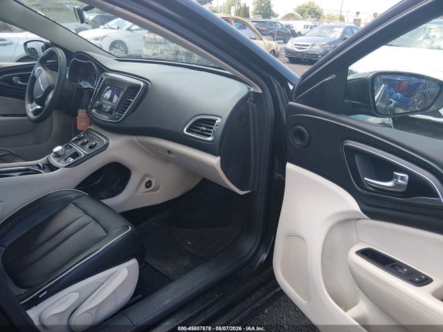 صورة مصغرة 5 لـ 2016 Chrysler 200 LX