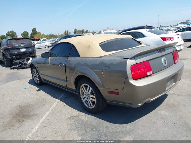 صورة 3 لـ 2005 FORD MUSTANG GT