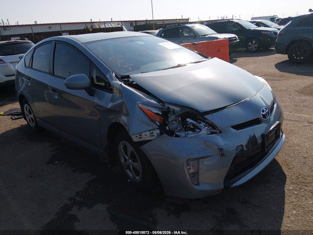 2013 TOYOTA PRIUS THREE