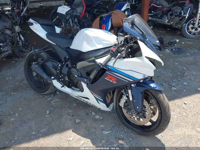 2023 SUZUKI GSX 