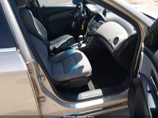 2013 Chevrolet CRUZE 1LT AUTO — фото 5