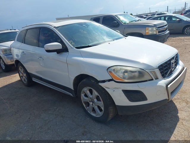 2012 VOLVO XC60 T6 R-DESIGN