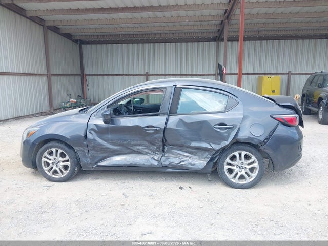 2017 Toyota YARIS IA 照片 14