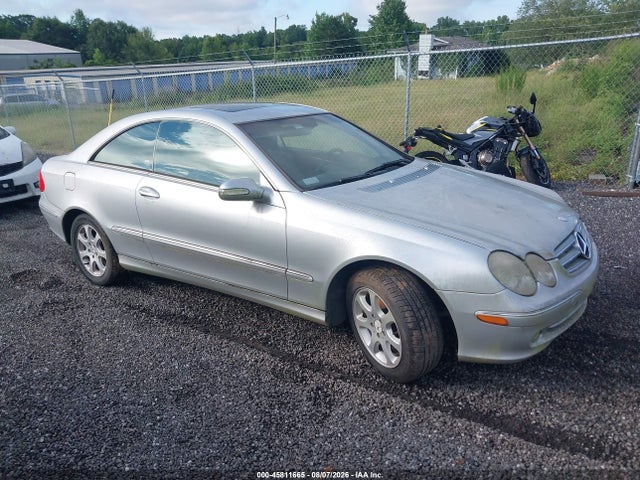 صورة 1 لـ 2004 Mercedes-BENZ CLK