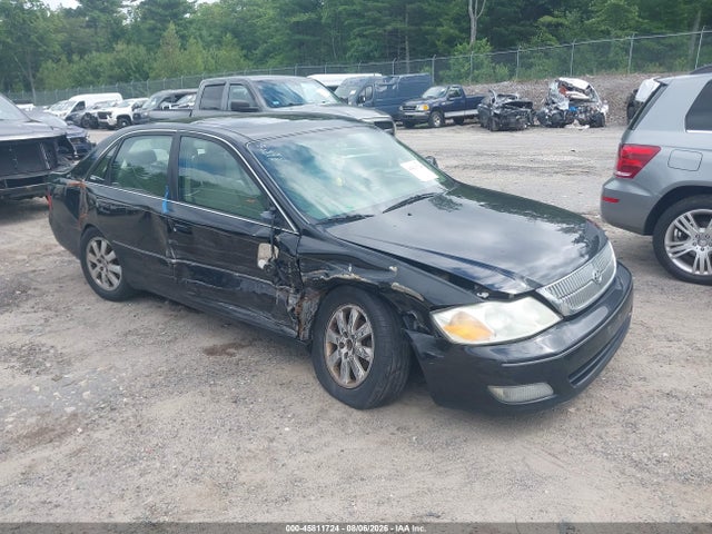 2001 TOYOTA AVALON XLS