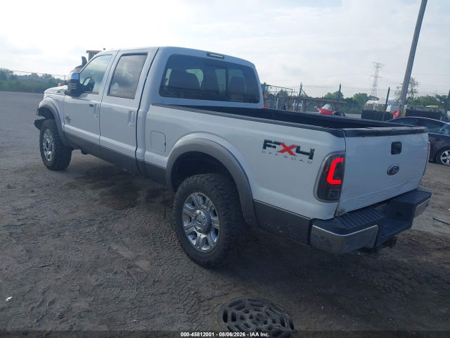 2011 FORD F-250 LARIAT — фото 3