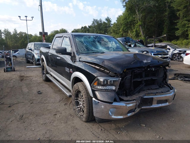 2014 RAM 1500 LARAMIE 照片 1