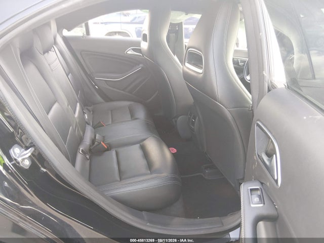 2019 MERCEDES-BENZ CLA 250 8