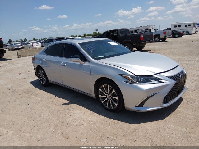 2020 LEXUS ES 