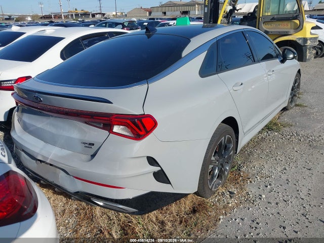 صورة 4 لـ 2021 KIA K5 GT-LINE