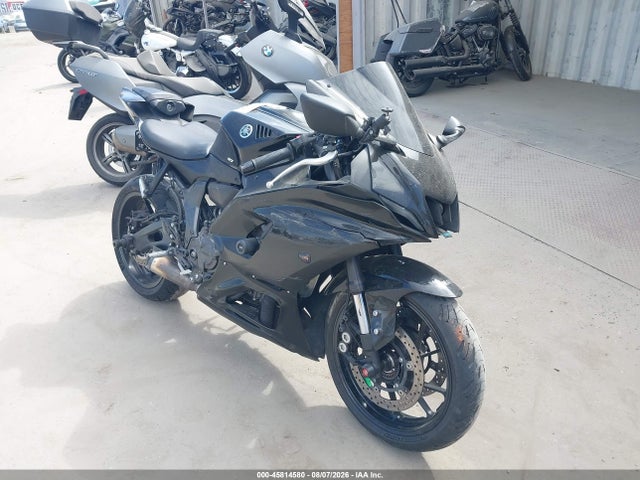2023 YAMAHA YZF 