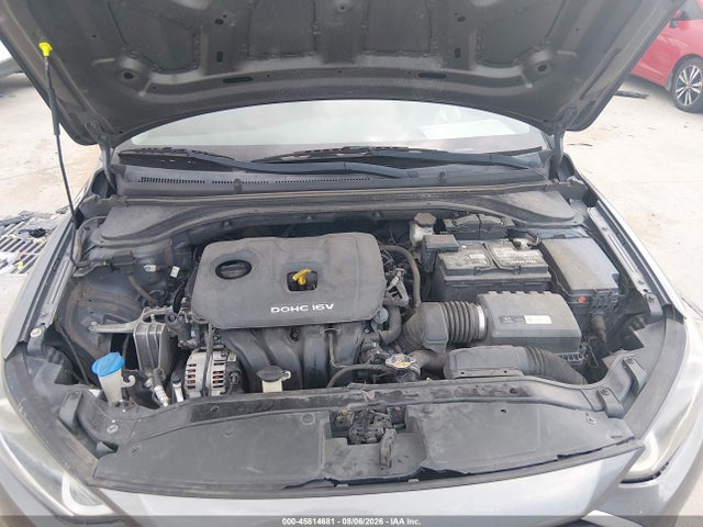 2018 HYUNDAI ELANTRA SEL 10