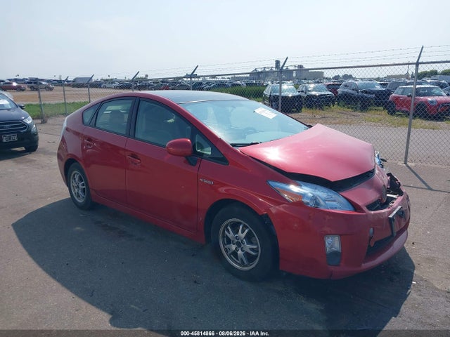 2010 TOYOTA PRIUS III