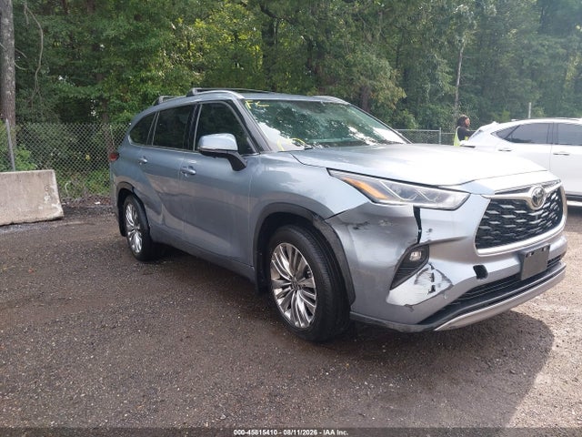 2023 TOYOTA HIGHLANDE PLATINUM